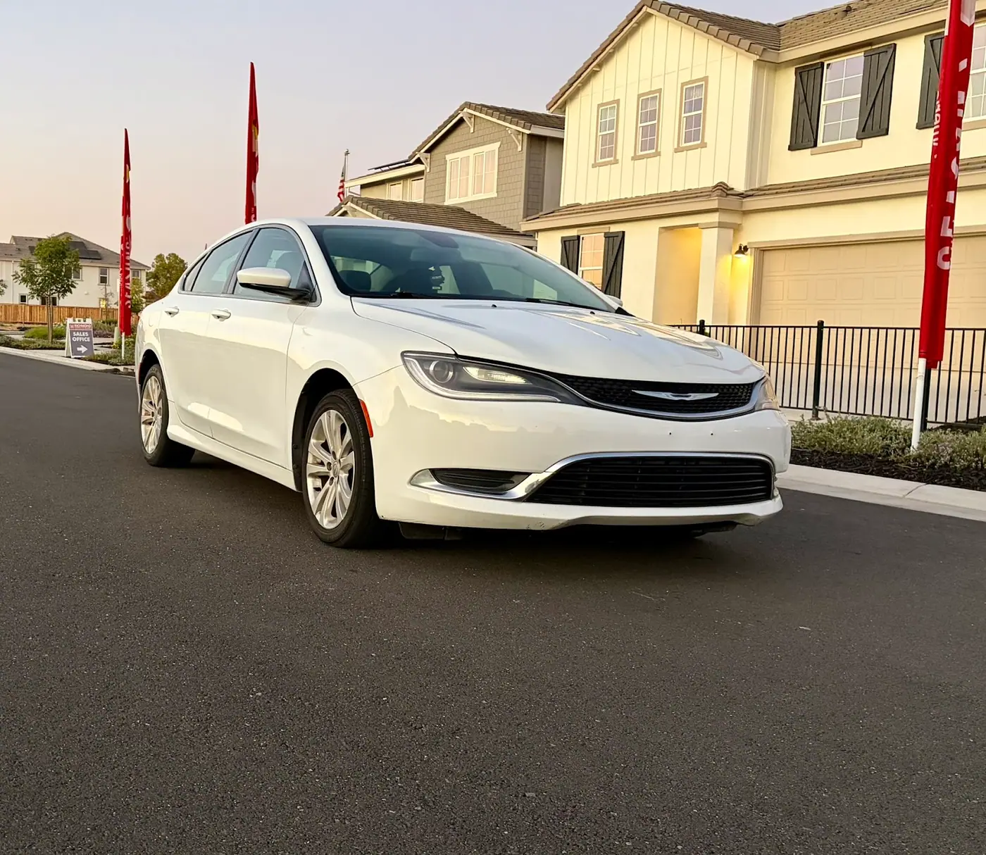 2015 Chrysler 200 Limited for sale in Sacramento — photo 2
