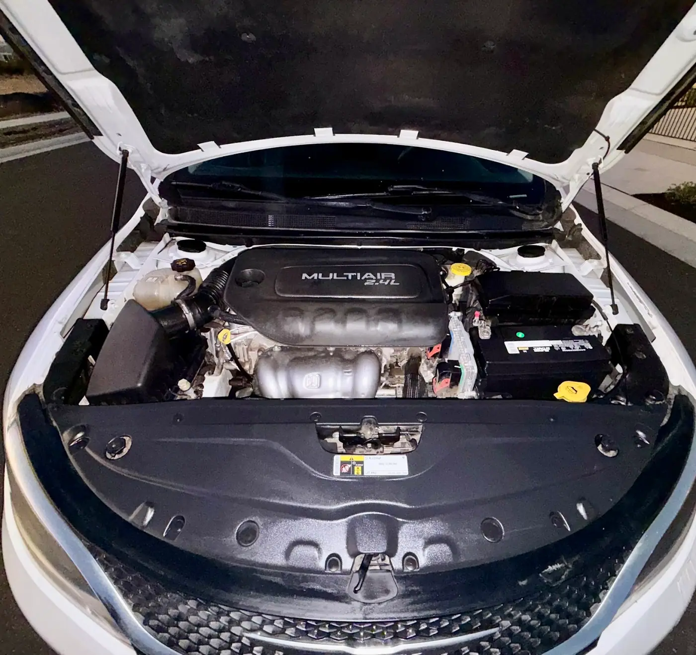 2015 Chrysler 200 Limited for sale in Sacramento — photo 4