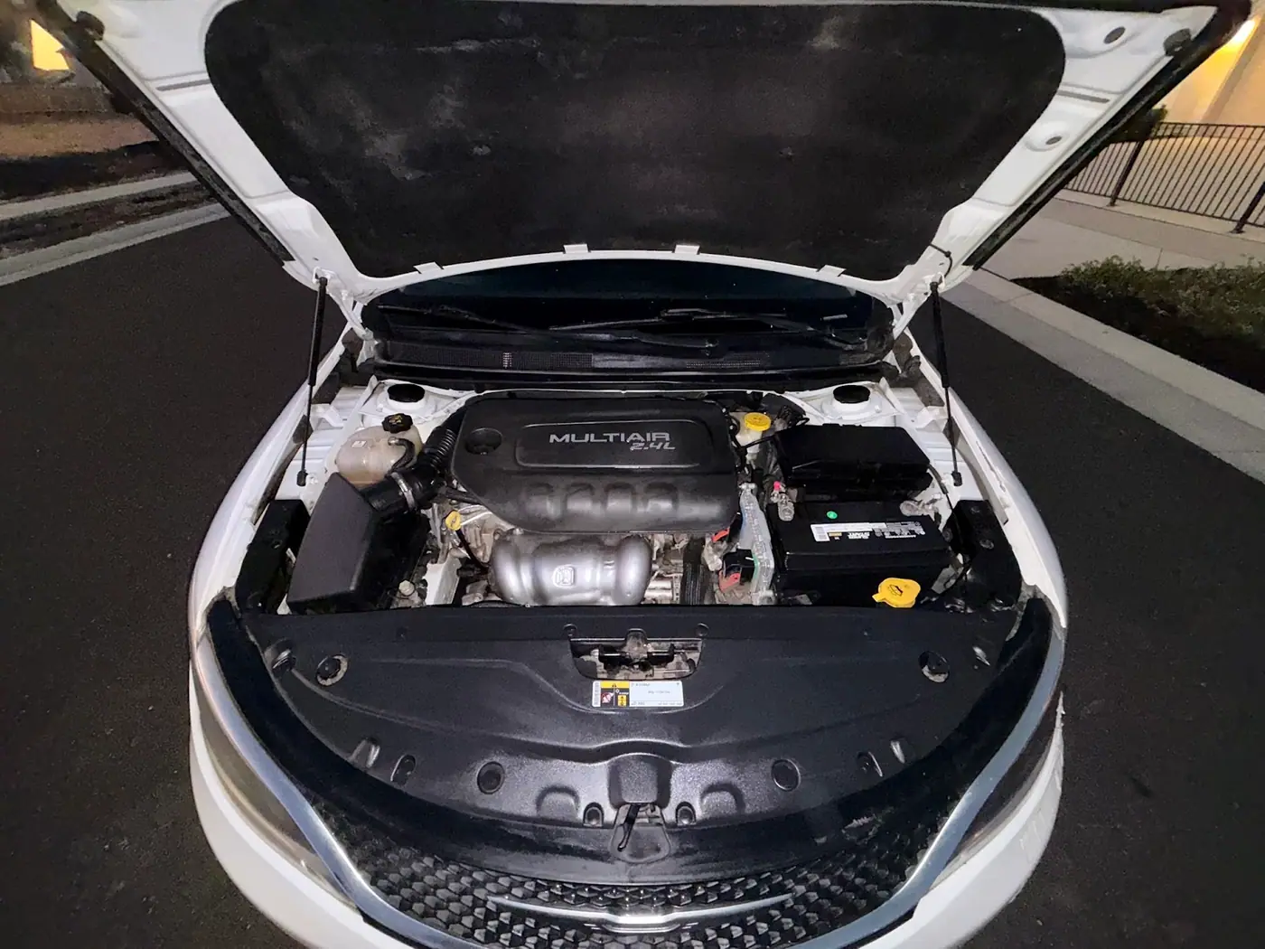 2015 Chrysler 200 Limited for sale in Sacramento — photo 5